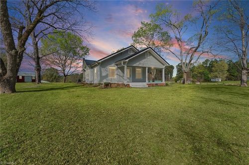 1431 Jubilee Rd, Linwood, NC, 27299-9152 | Card Image