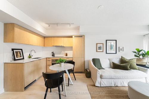 605-60 Shuter Street, Toronto, ON, M5B1A8 | Card Image