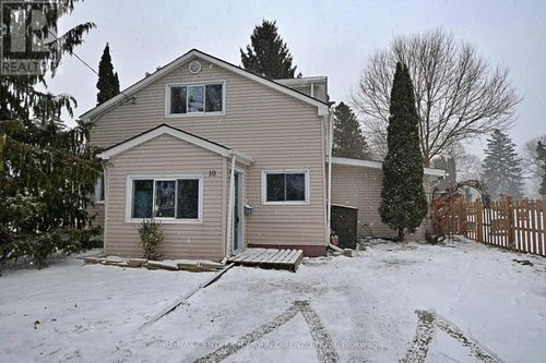 10 Henry St, Saint Thomas, ON, N5R3L4 | Card Image