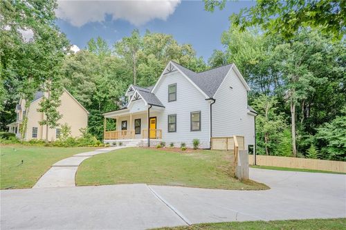 160 Rosewood Cir, Covington, GA, 30016-8802 | Card Image