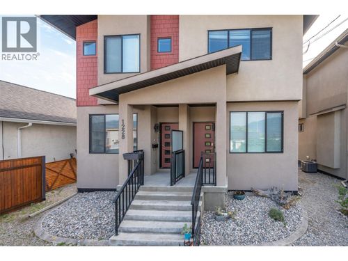 102-1228 Government St, Penticton, BC, V2A4V4 | Card Image