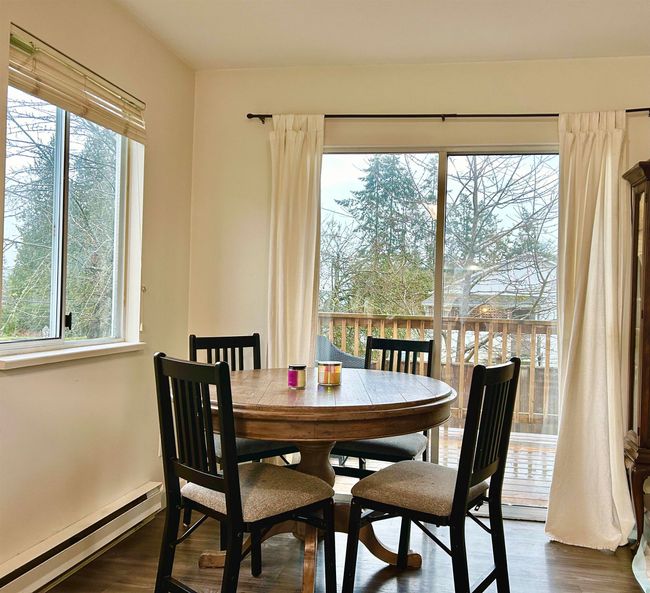 1 - 765 School Road, Townhouse with 2 bedrooms, 1 bathrooms and 1 parking in Gibsons BC | Image 7