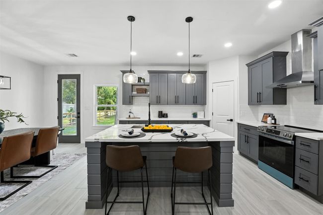 256 Davis Bend Rd, House other with 5 bedrooms, 3 bathrooms and 2 parking in Alvin TX | Image 12
