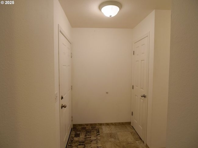 B - 5130 Sw Multnomah Blvd, Condo with 2 bedrooms, 2 bathrooms and null parking in Portland OR | Image 5
