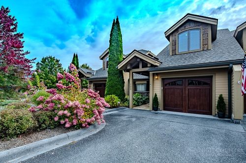 123-123 Bear Cub Ln, Banner Elk, NC, 28604-6027 | Card Image