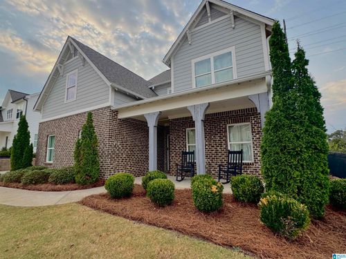 1041 Camellia Ridge Dr, PELHAM, AL, 35124-1673 | Card Image