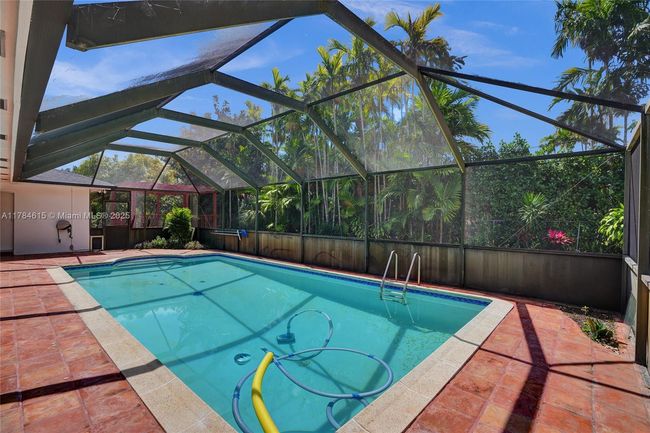 7360 Sw 120 Th St, House other with 4 bedrooms, 2 bathrooms and null parking in Pinecrest FL | Image 43