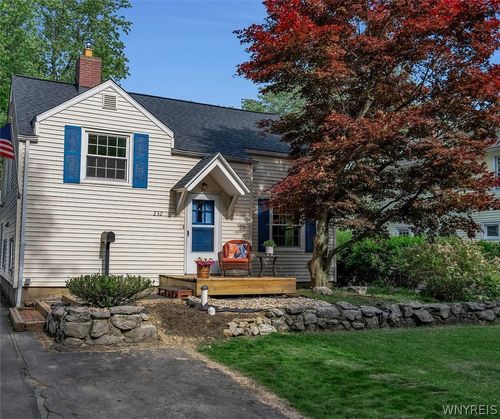 232 Highland Dr, Amherst, NY, 14221-6855 | Card Image