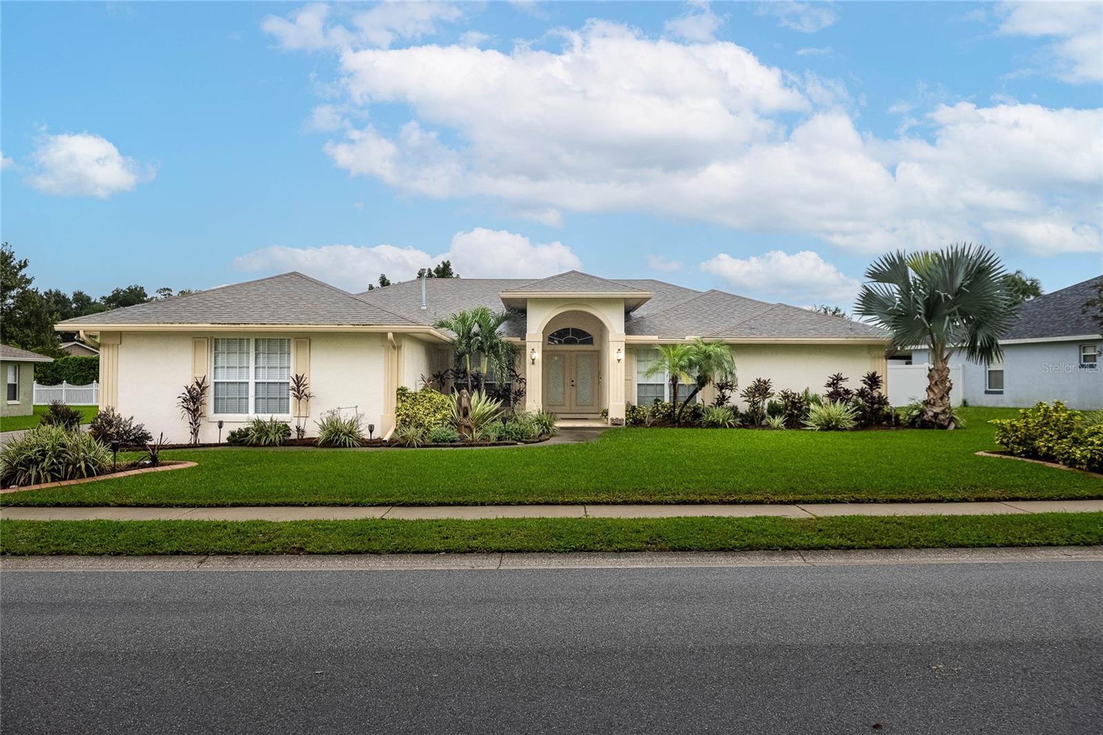 Hunters Run Blvd, Lakeland, FL 33809