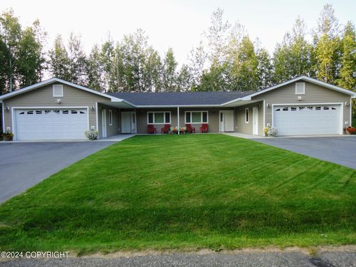 801 Turner Drive, North Pole, AK, 99705 | Card Image