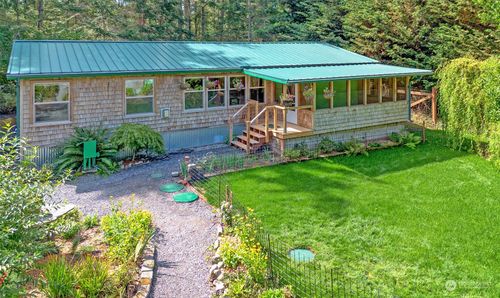 653 Shark Reef Road, Lopez Island, WA, 98261 | Card Image