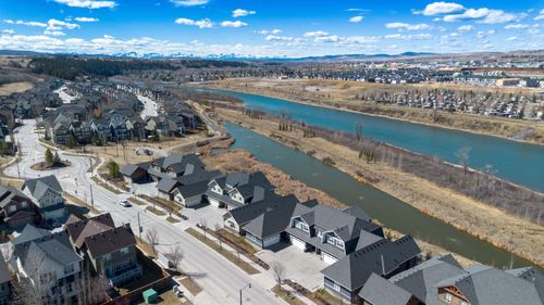 44 Riviera Way, Cochrane, AB, T4C0W9 | Card Image