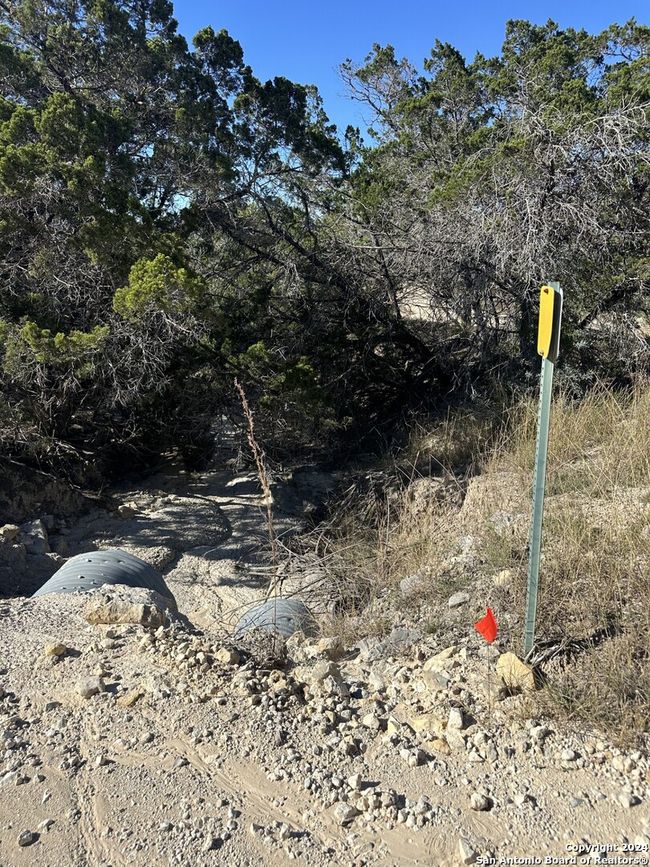 LOT 191 Antler Run, Home with 0 bedrooms, 0 bathrooms and null parking in Pipe Creek TX | Image 4