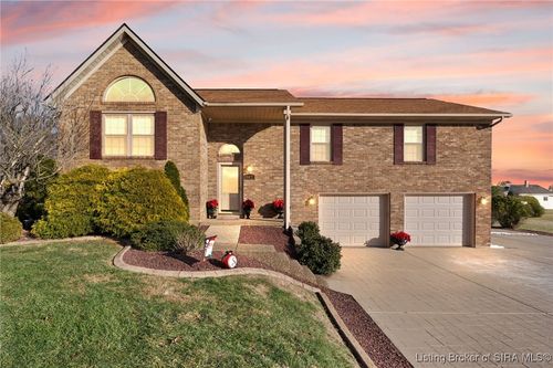 4416 Unruh Way, Floyds Knobs, IN, 47119-9774 | Card Image