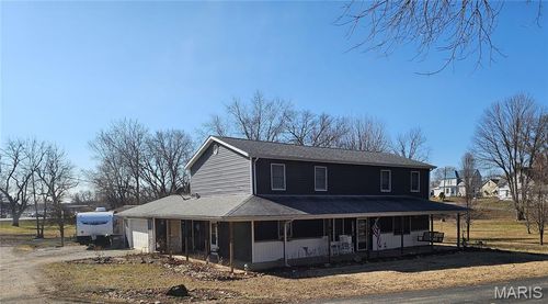708 E Walnut St, Steeleville, IL, 62288-1736 | Card Image