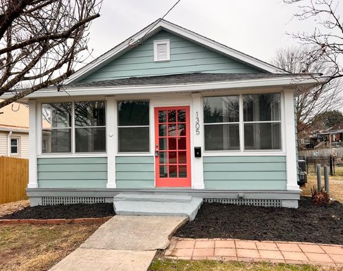 1305 Radcliff Ave, Lynchburg, VA, 24502-5114 | Card Image