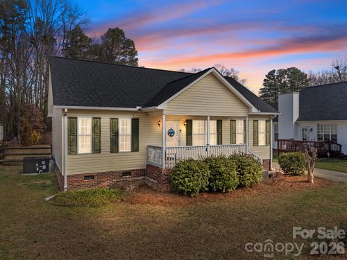 1547 Tammy Ct, Kannapolis, NC, 28083-6579 | Card Image