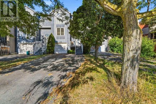 1562 Litchfield Road, Oakville (FA Falgarwood), ON, L6H5P3 | Card Image