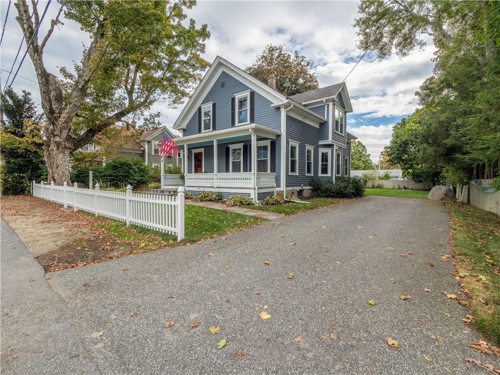 Maple St, Coventry, RI 02816