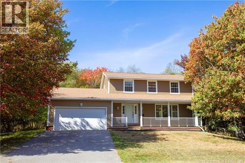 89 Park Dr, Rothesay, NB, E2H2P5 | Card Image
