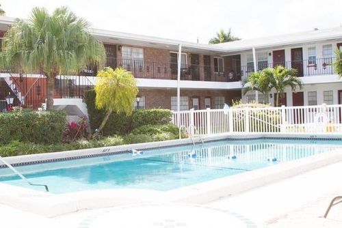 409-1100 Atlantic Shores Blvd, Hallandale Beach, FL, 33009-2697 | Card Image
