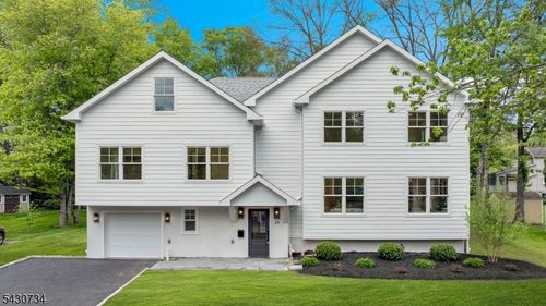 24 Etmore Pl, New Providence, NJ, 07974-1313 | Card Image