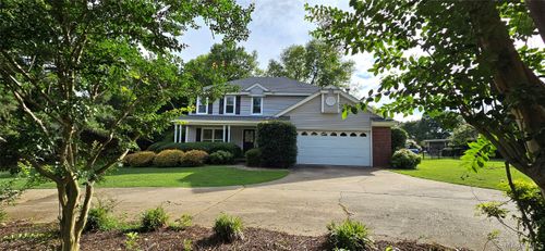 210 Sweetbriar Ln, Prattville, AL, 36067-1934 | Card Image