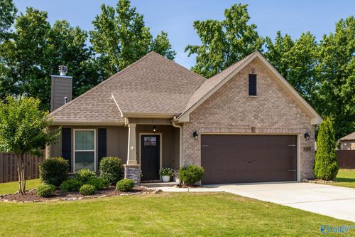603 Hudlowe Ln Nw, Madison, AL, 35757-8219 | Card Image