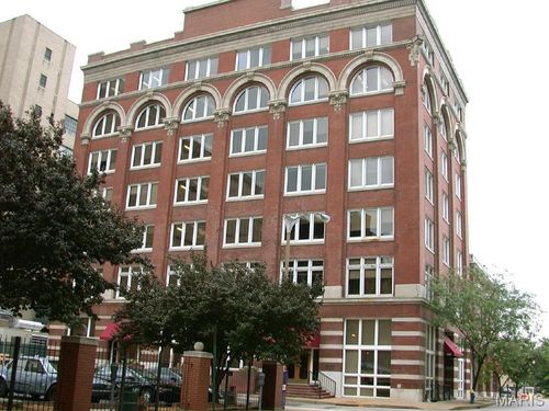 200-1101 Lucas Ave, Saint Louis, MO, 63101-1159 | Card Image