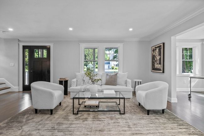160 Forest Hill Ave, House other with 3 bedrooms, 2 bathrooms and 10 parking in Lynnfield MA | Image 4
