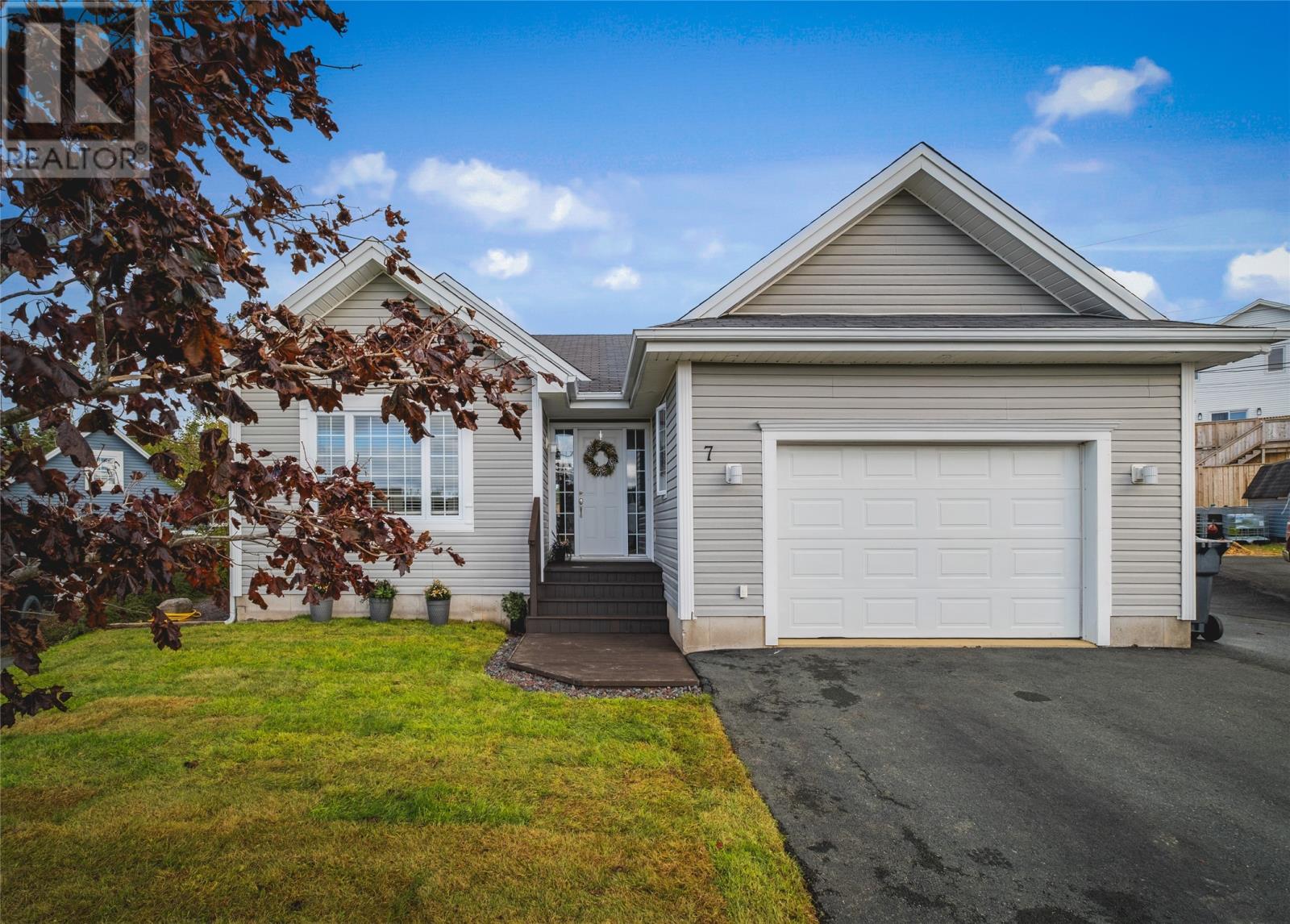 7 Callaghan Place, For Sale in Paradise - eXp Realty