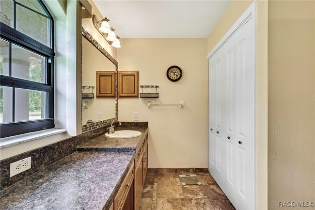 10721 N Ocean Dr, House other with 3 bedrooms, 2 bathrooms and 7 parking in CITRUS SPRINGS FL | Image 34