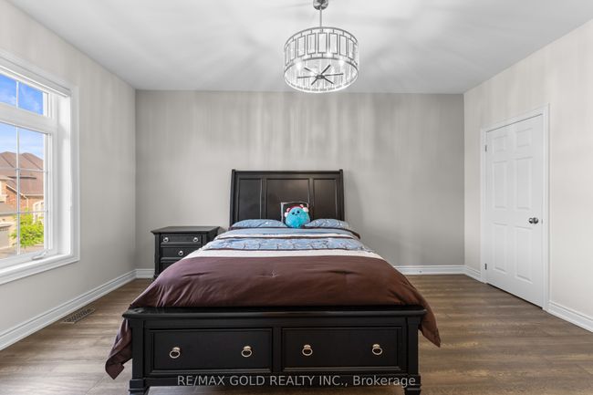 40 Autumn Olive Way, House other with 4 bedrooms, 6 bathrooms and 8 parking in Brampton ON | Image 27