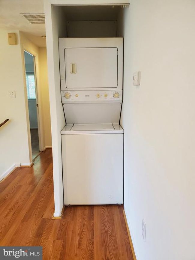 615 State Cir, House other with 4 bedrooms, 2 bathrooms and null parking in MARTINSBURG WV | Image 14