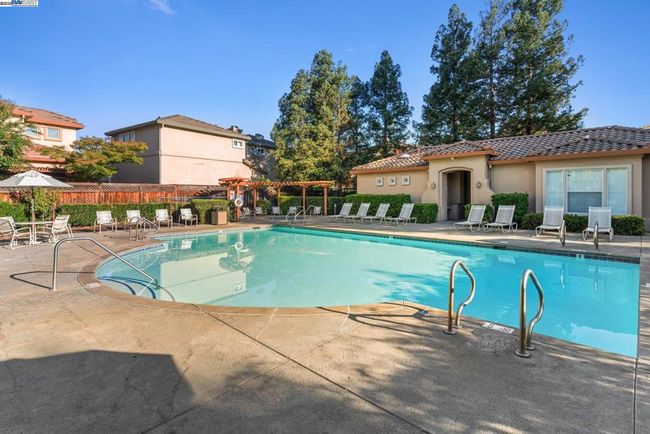 RELAX IN YOUR PRIVATE RESORT | Image 39