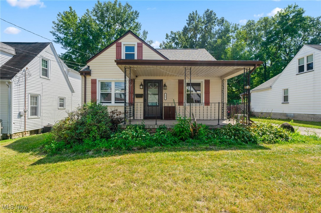 Terrace Dr, Youngstown, OH 44512