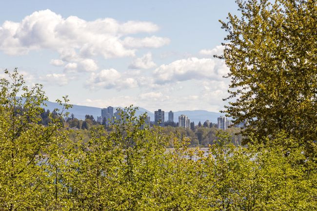 401 - 160 Shoreline Circle, Condo with 2 bedrooms, 2 bathrooms and 2 parking in Port Moody BC | Image 31