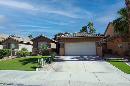 81 Saint Johns Wood Ave, Henderson, NV, 89002-6522 | Card Image