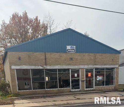 250 Derby St, Pekin, IL, 61554-5562 | Card Image