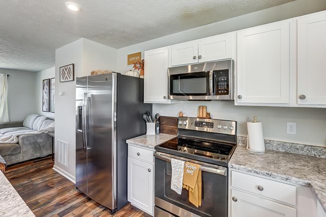 207 S Tuttle Rd, House other with 4 bedrooms, 3 bathrooms and null parking in Springfield OH | Image 6