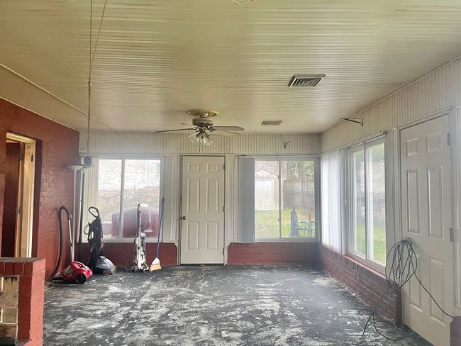 334 Old Kentucky Tpke, House other with 4 bedrooms, 3 bathrooms and null parking in Cedar Bluff VA | Image 8