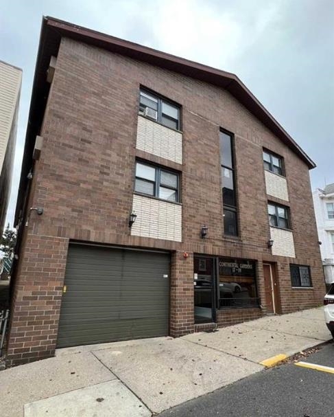 Residential Lease in Guttenberg
