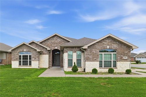 5900 Nw Meade St, Bentonville, AR, 72713-4016 | Card Image