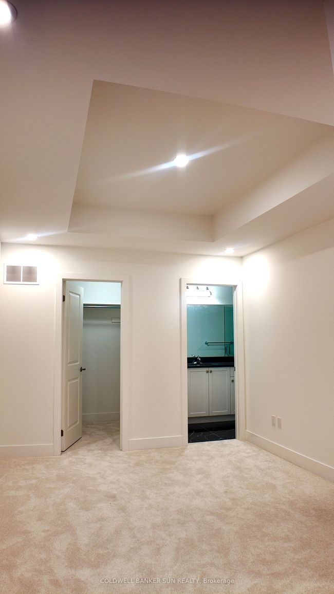 25 Waterside Way, Condo with 3 bedrooms, 3 bathrooms and 1 parking in Whitby ON | Image 13