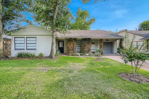 4021 Woodshire St, Houston, TX, 77025-5720 | Card Image