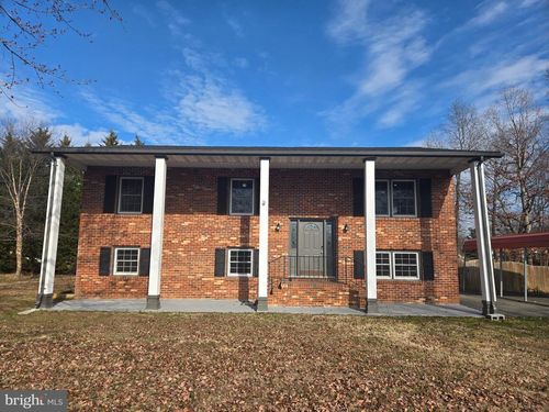 10 Wynngate Ct, FREDERICKSBURG, VA, 22405-2851 | Card Image