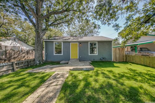 142 Sargent St, San Antonio, TX, 78210-4415 | Card Image
