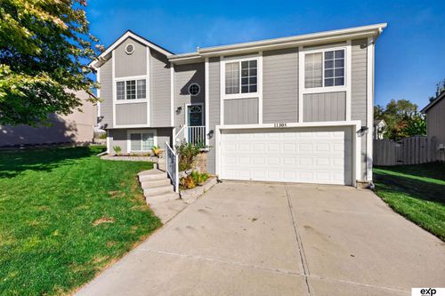 11305 S 212th St, Gretna, NE, 68028-6976 | Card Image