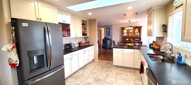 Kitchen | Image 15