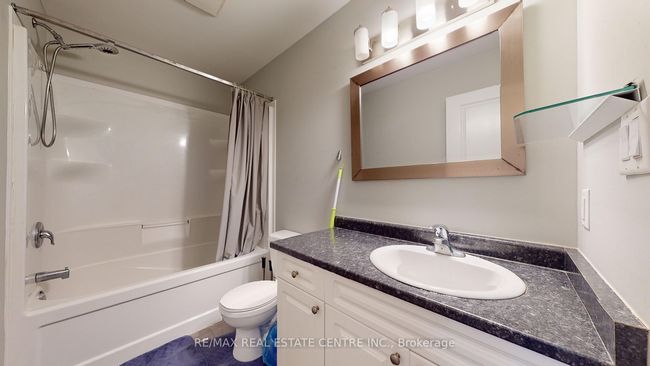 1020 Oakcrossing Gate, Condo with 5 bedrooms, 4 bathrooms and 1 parking in London ON | Image 25